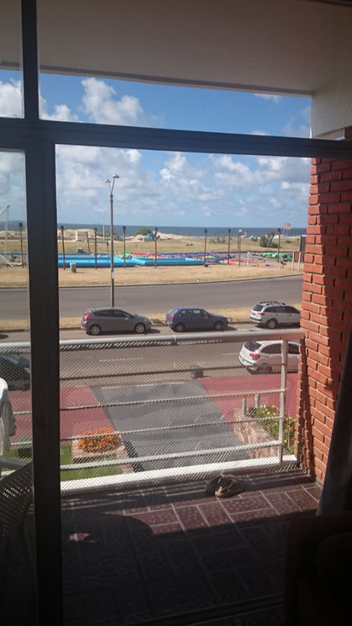 Apartamento en zona playa brava