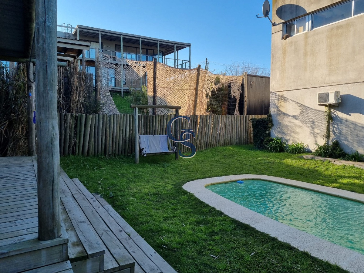 Casa ID.295026 - Chalet de moderno diseño a metros del mar.