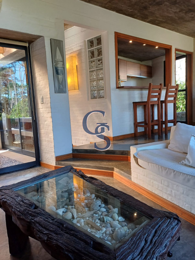 Casa ID.295110 - Chalet con moderno diseño en Montoya