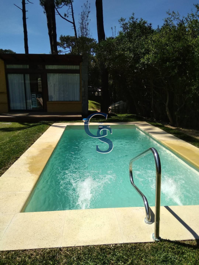 Casa ID.295110 - Chalet con moderno diseño en Montoya