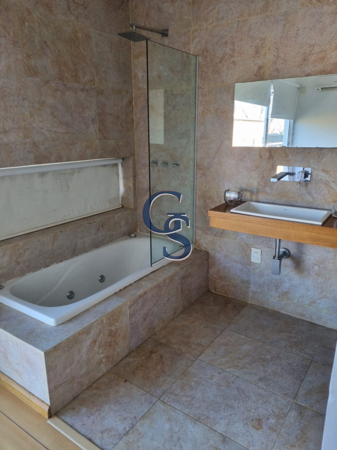 Casa ID.294945 - Casa de estilo minimalista próxima al mar.
