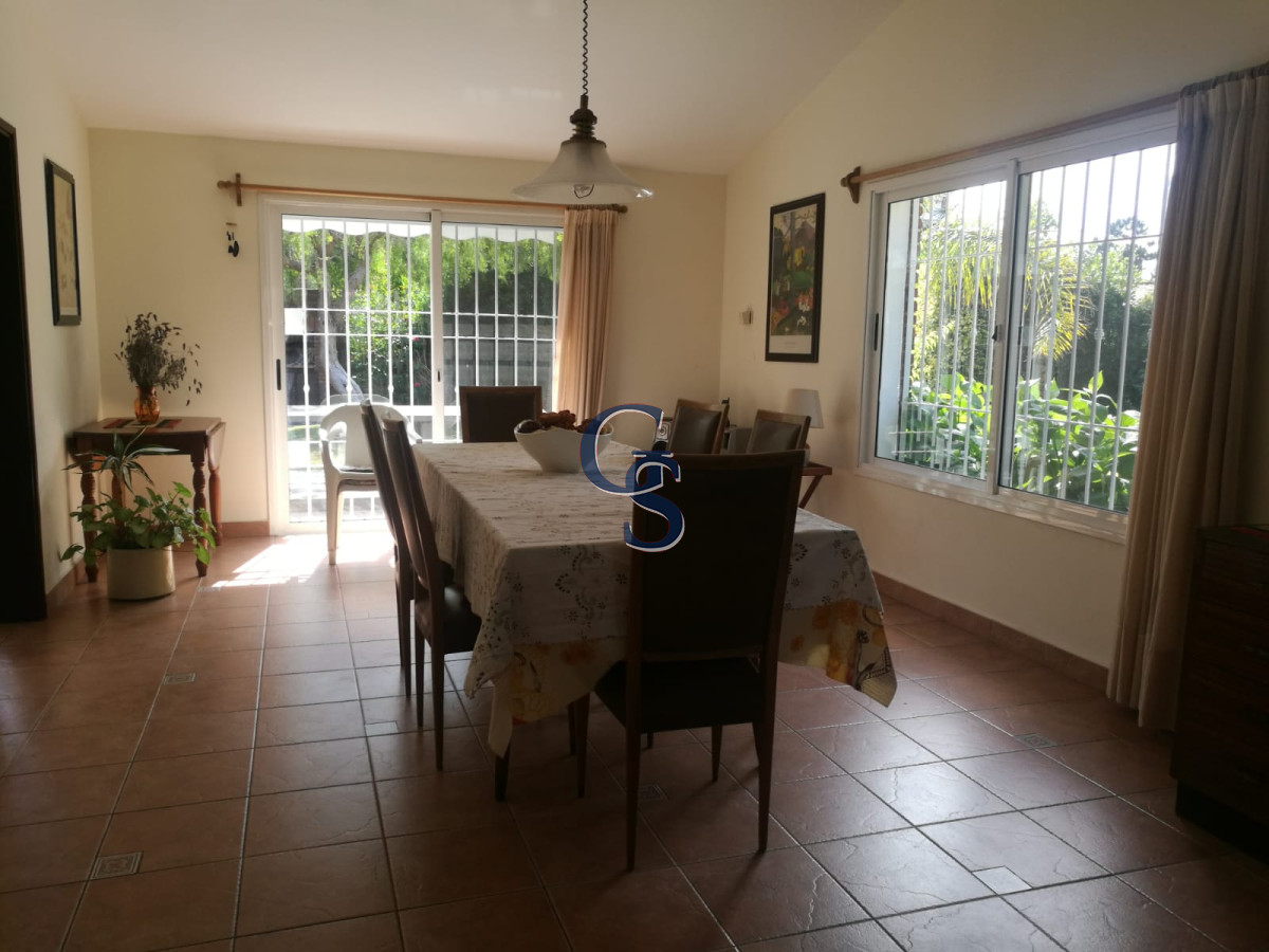 Casa ID.294386 - En zona tranquila. 