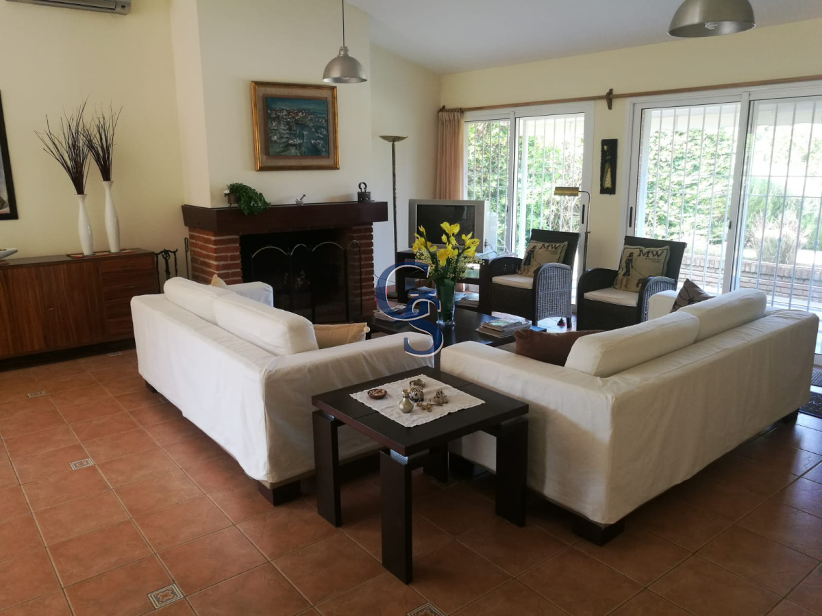 Casa ID.294386 - En zona tranquila. 