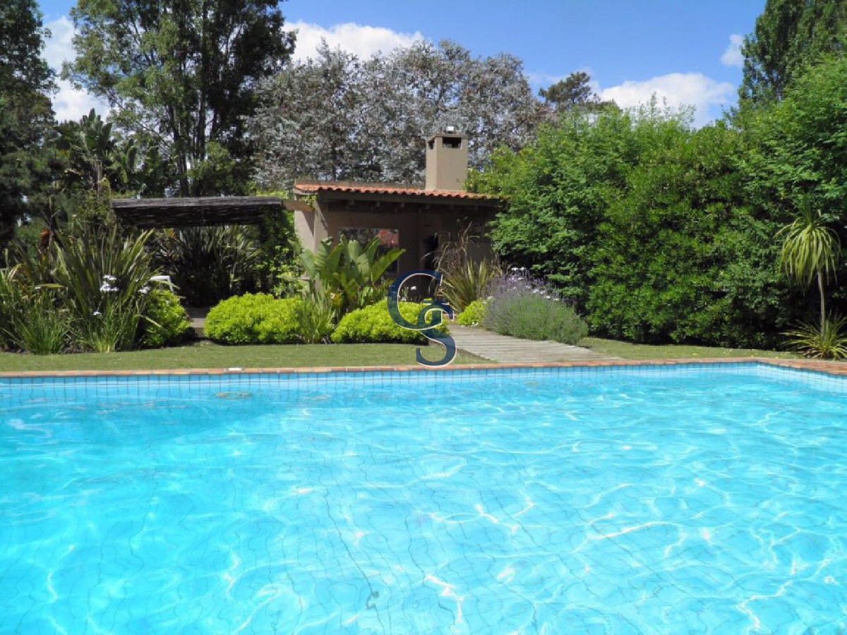 Casa ID.293594 - Casa en hermoso entorno residencial 