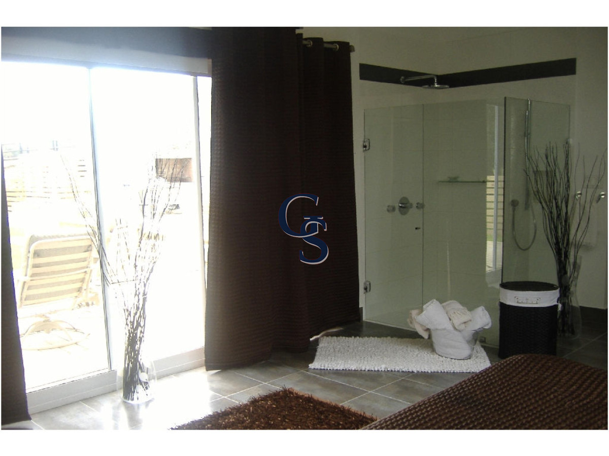 Casa ID.295183 - Casa en Pinares, 3 dormitorios *
