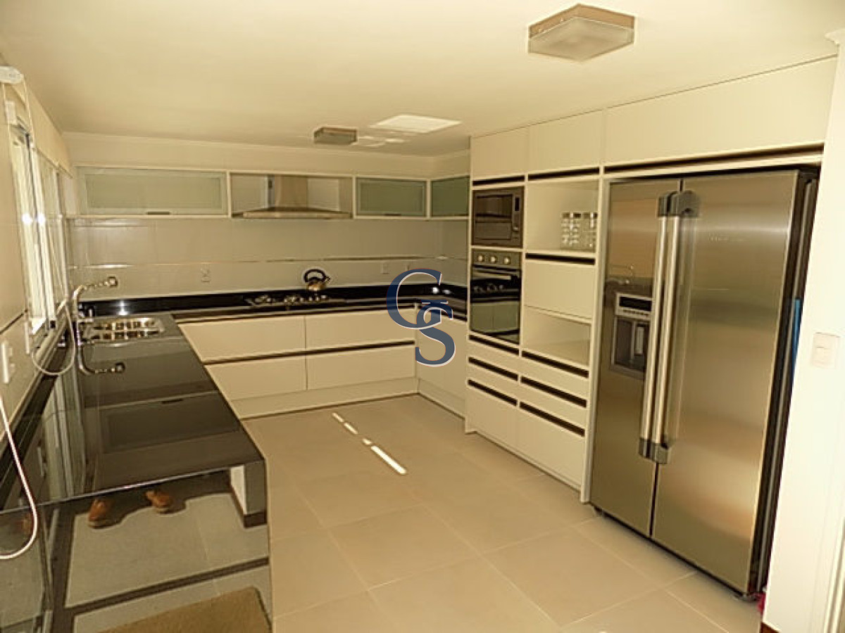 Casa ID.295230 - A pasos de conocida avenida y proxima a Playa Mansa.