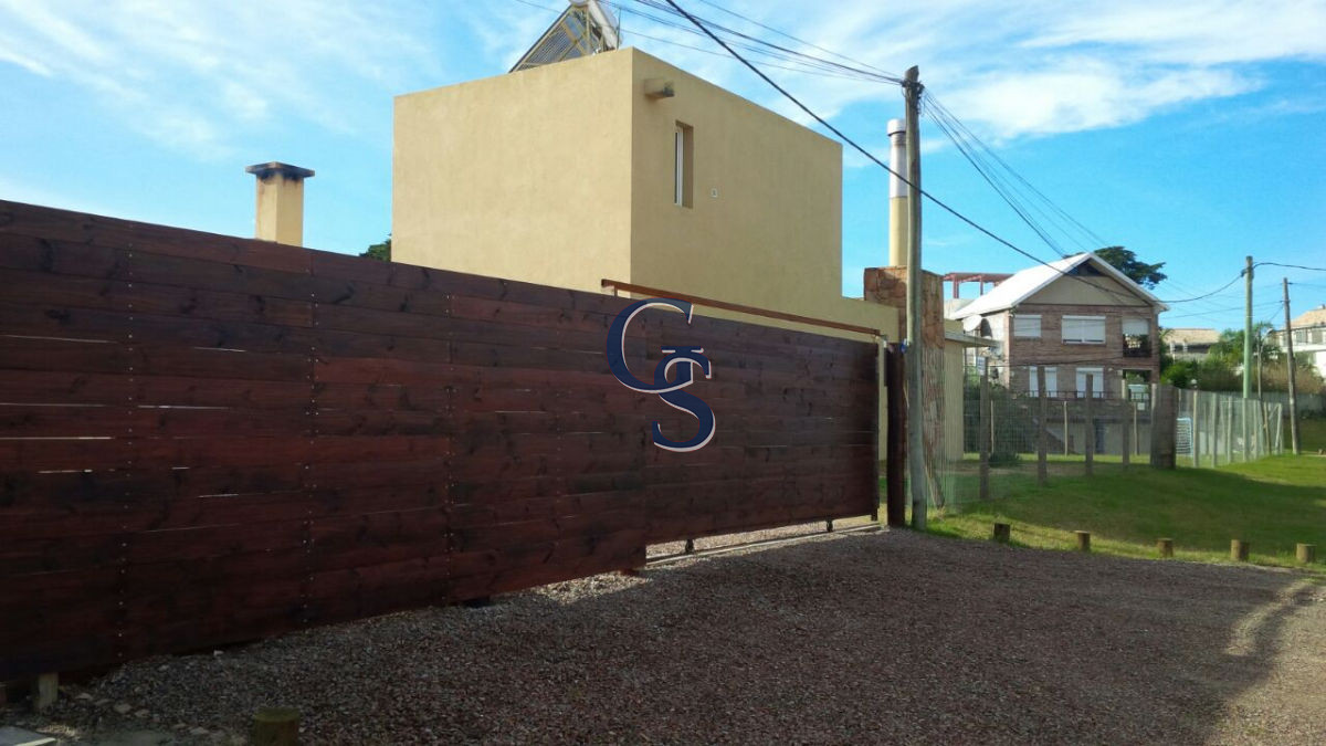 Casa ID.295307 - Moderno chalet estilo minimalista de 200 m2  desarrollado en 2 plantas