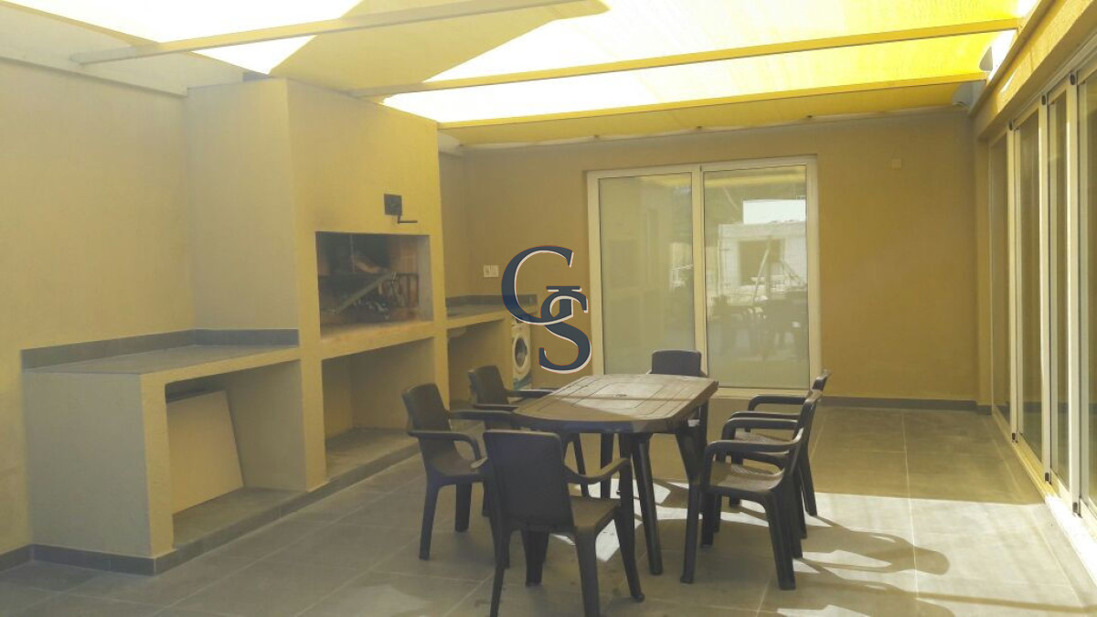 Casa ID.295307 - Moderno chalet estilo minimalista de 200 m2  desarrollado en 2 plantas