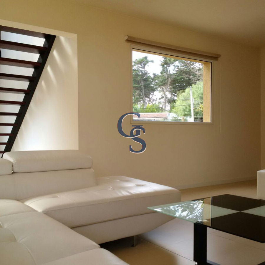 Casa ID.295307 - Moderno chalet estilo minimalista de 200 m2  desarrollado en 2 plantas