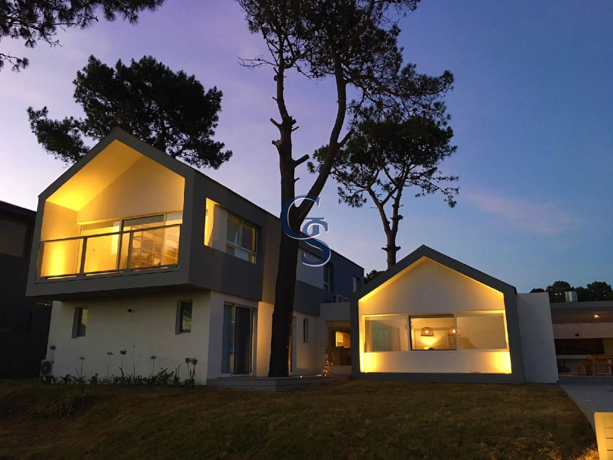 Casa ID.296902 - EN BARRIO PINAR DEL FARO