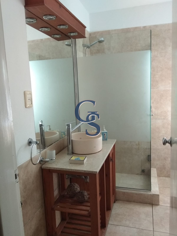 Casa ID.298276 - Excelente ubicacion. 