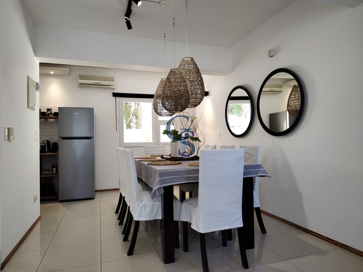Casa ID.295004 - Chalet con vista al mar.
