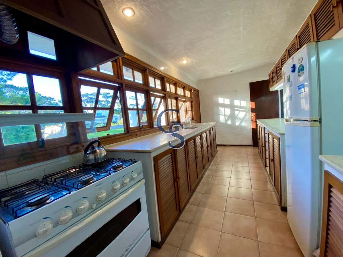 Casa ID.299426 - vista al mar desde casi todos los ambientes 