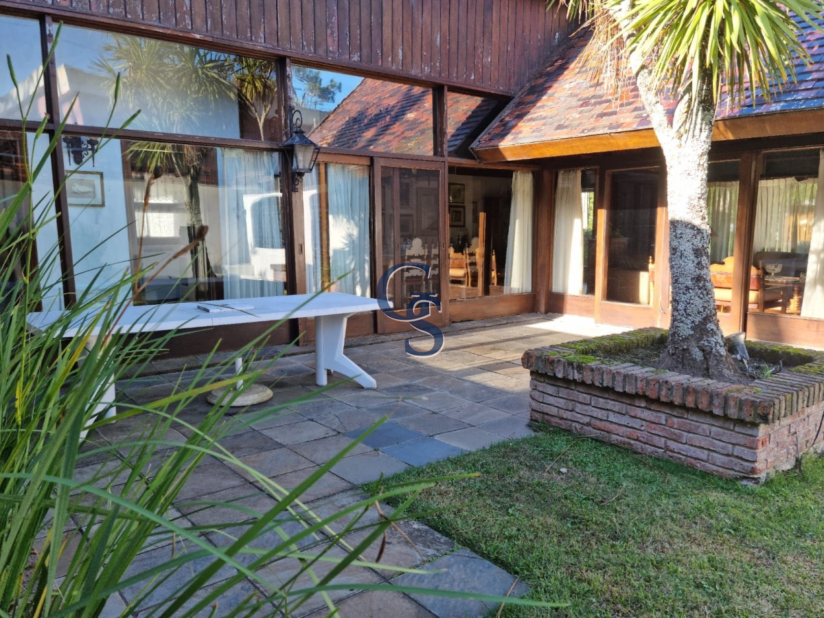 Casa ID.299100 - Chalet en el corazón de las paradas