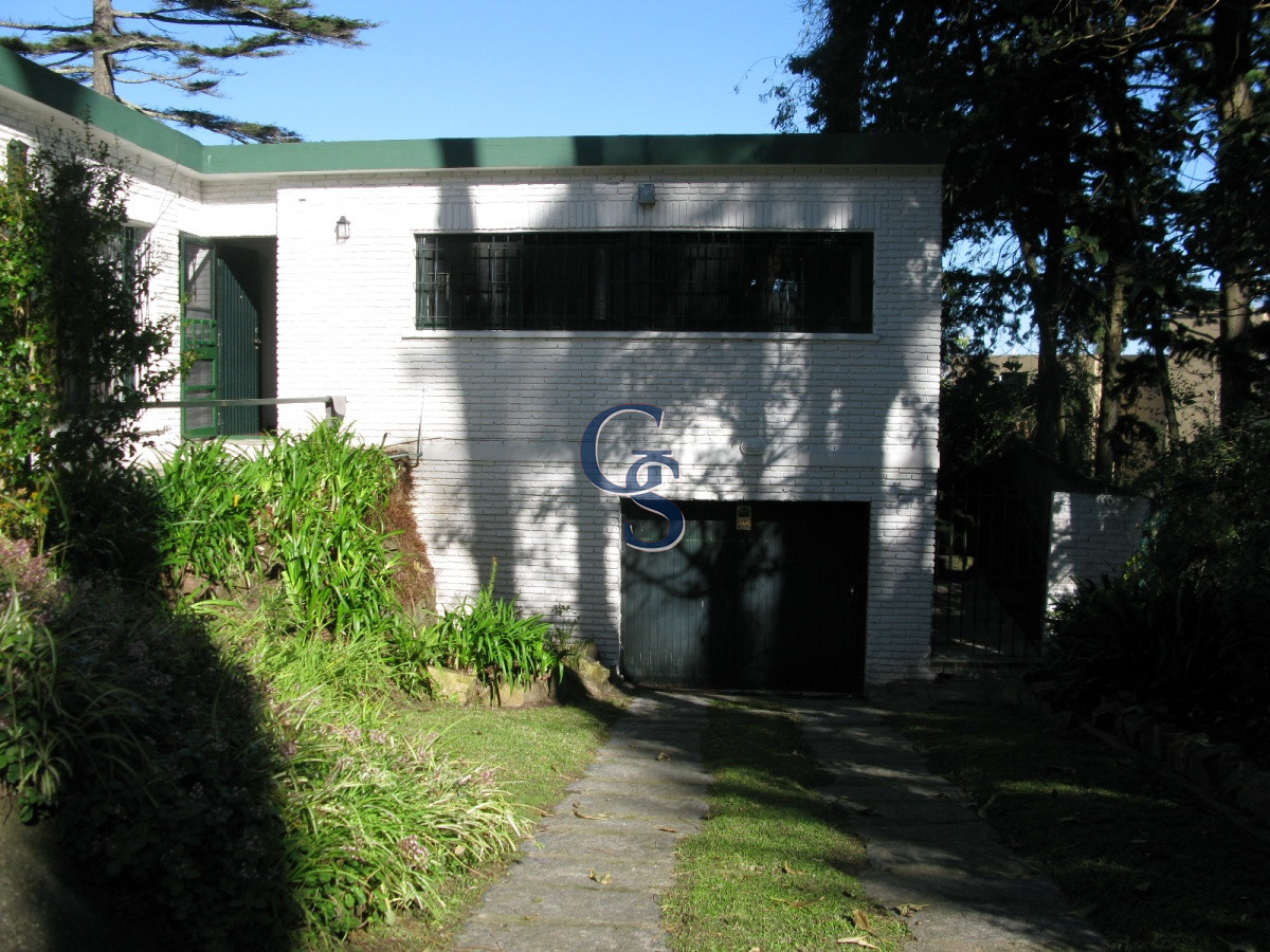 Casa ID.298112 - Próxima a Playa Mansa.