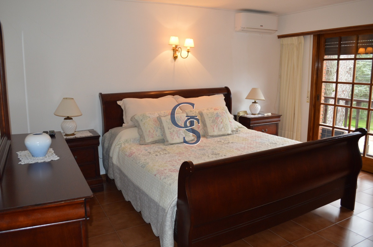 Casa ID.295169 - En zona residencial