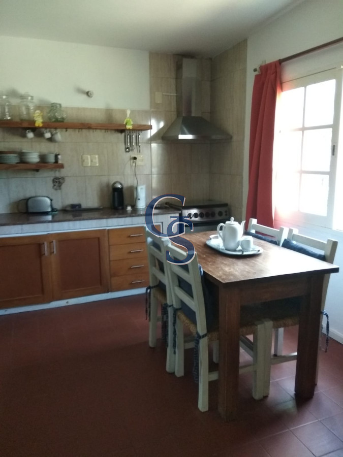 Casa ID.298276 - Excelente ubicacion. 