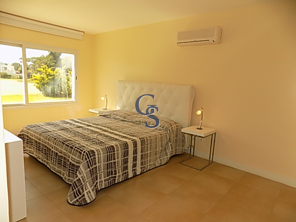 Casa ID.295178 - Casa en Mansa, 4 dormitorios *