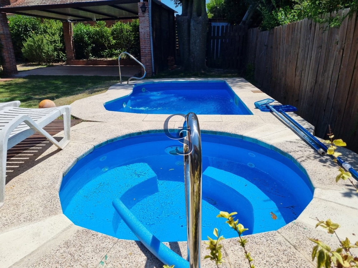 Casa ID.298846 - En zona residencial tranquila, próx. al mar. 