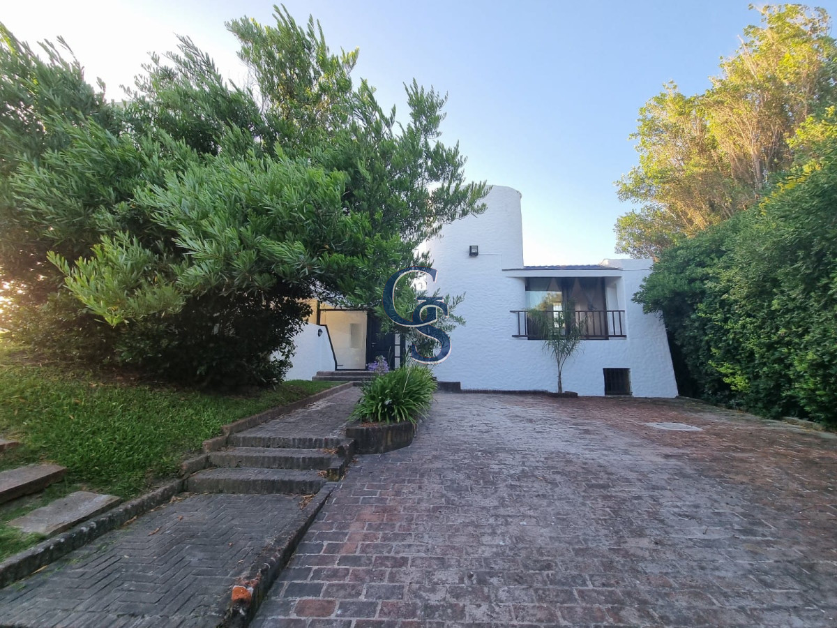Casa ID.299426 - vista al mar desde casi todos los ambientes 