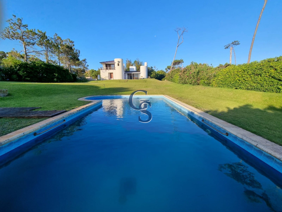 Casa ID.299426 - vista al mar desde casi todos los ambientes 