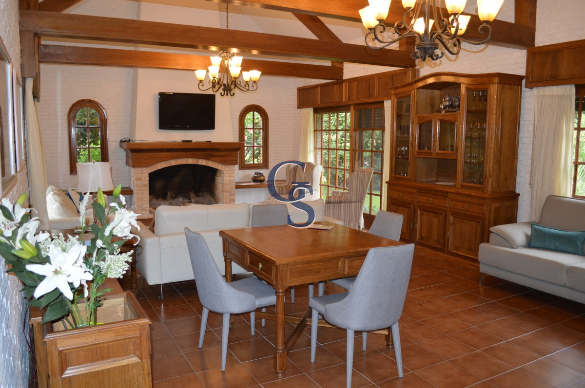 Casa ID.295169 - En zona residencial