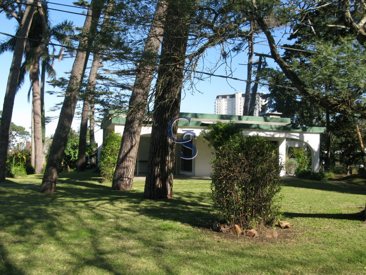 Casa ID.298112 - Próxima a Playa Mansa.