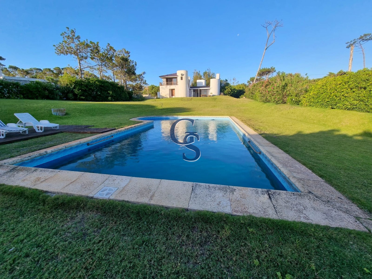Casa ID.299426 - vista al mar desde casi todos los ambientes 
