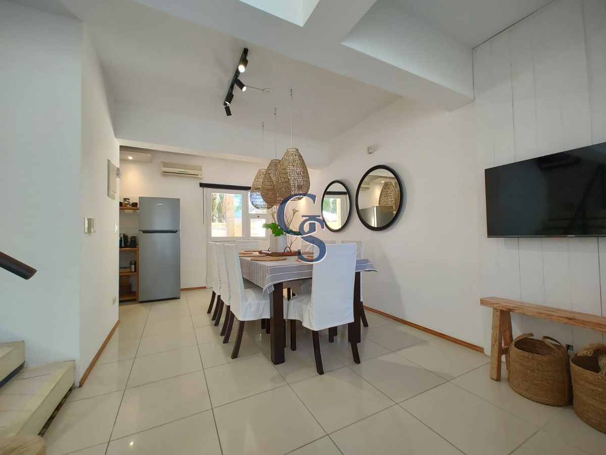 Casa ID.295004 - Chalet con vista al mar.