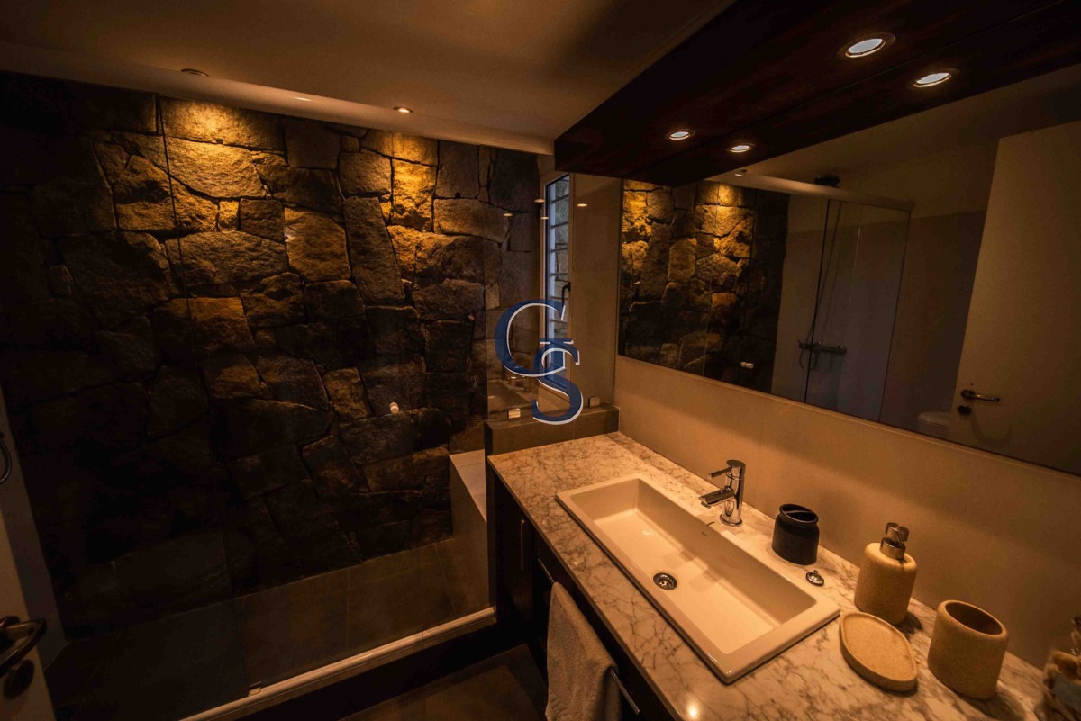 Casa ID.294587 - ESPECTACULAR EN ALTOS DE PUNTA PIEDRAS