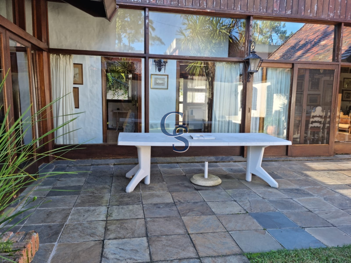 Casa ID.299100 - Chalet en el corazón de las paradas