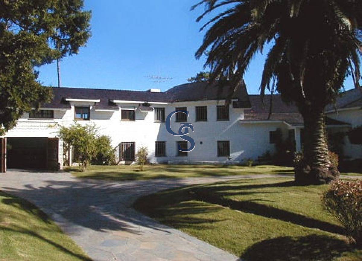 Casa ID.294550 - Espectacular chalet con inmejorables vistas a la bahia de Punta del Este.
