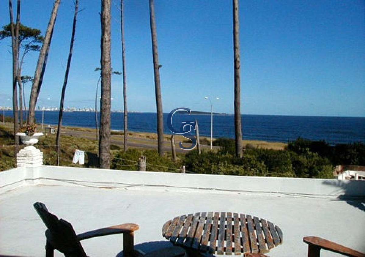 Casa ID.294550 - Espectacular chalet con inmejorables vistas a la bahia de Punta del Este.