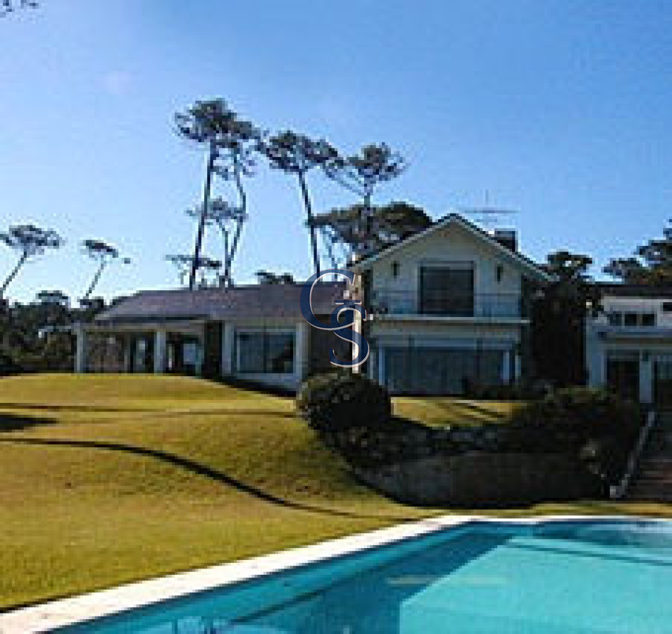 Casa ID.294550 - Espectacular chalet con inmejorables vistas a la bahia de Punta del Este.