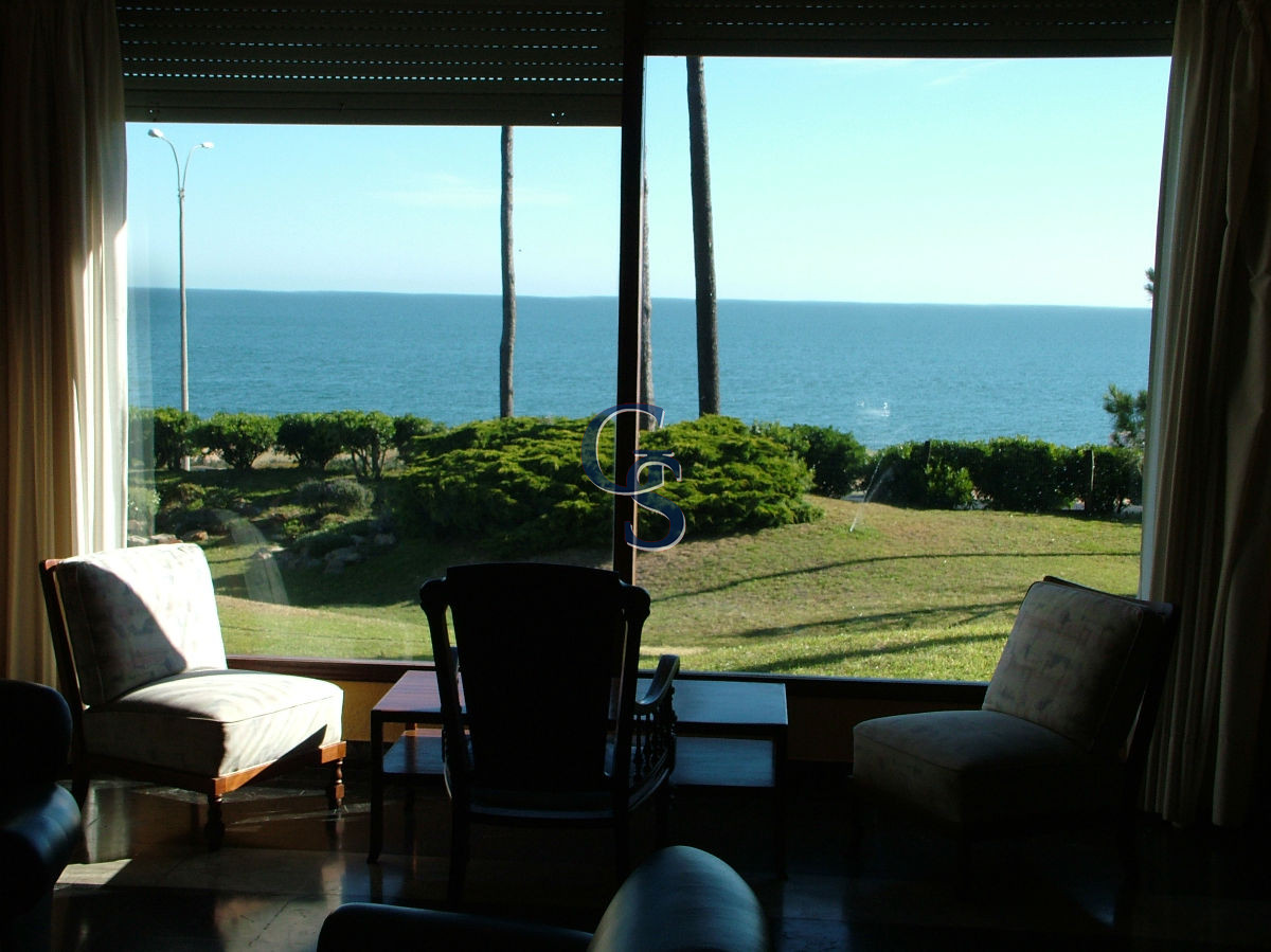 Casa ID.294550 - Espectacular chalet con inmejorables vistas a la bahia de Punta del Este.