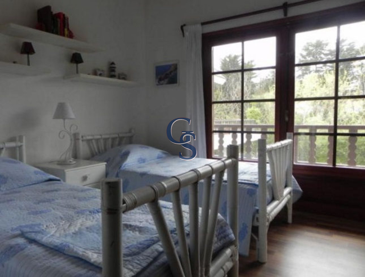 Casa ID.294885 - Gran chalet desarrollado en 2 plantas
