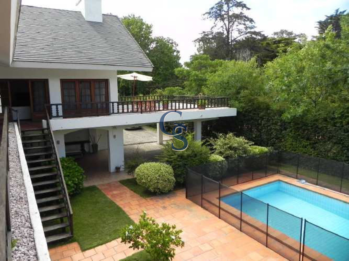 Casa ID.294885 - Gran chalet desarrollado en 2 plantas