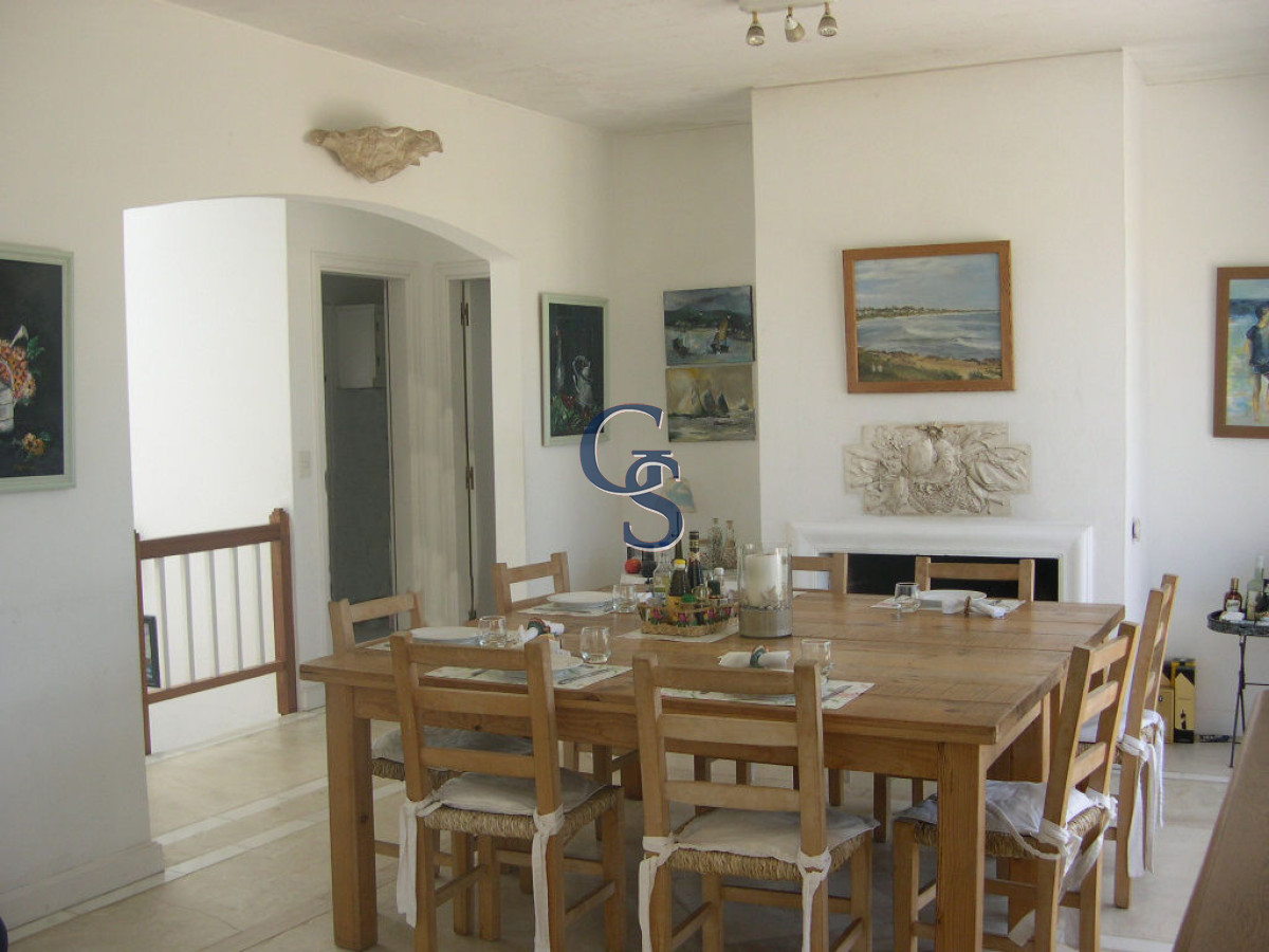 Casa ID.294971 - Complejo cerrado.