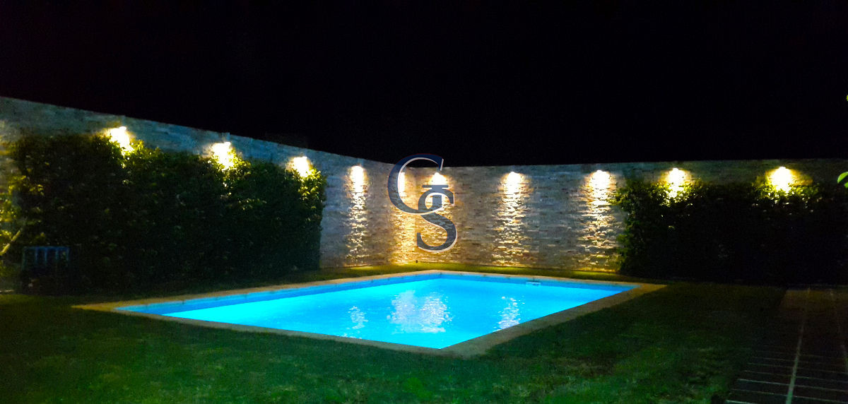 Casa ID.295213 - Paradas - próxima al mar. 