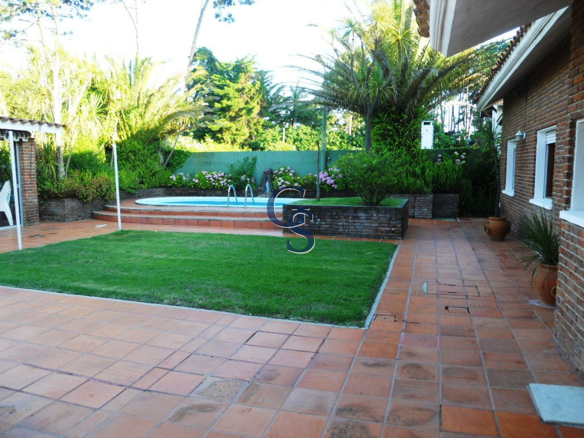 Casa ID.295289 - Casa en Roosevelt, 6 dormitorios *
