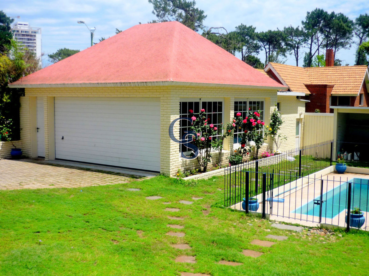 Casa ID.293609 - En barrio residencial tranquilo. 