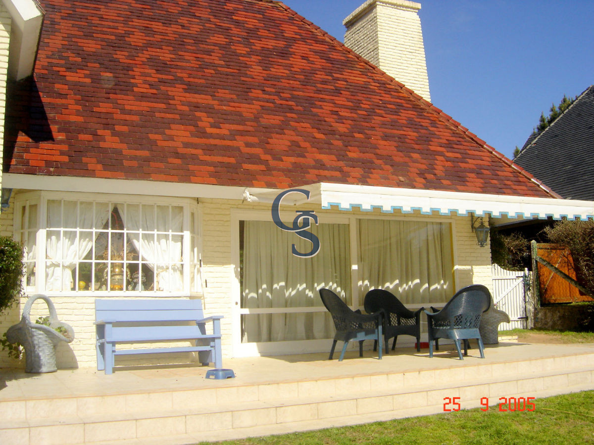 Casa ID.293609 - En barrio residencial tranquilo. 