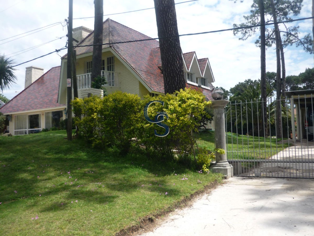 Casa ID.293609 - En barrio residencial tranquilo. 