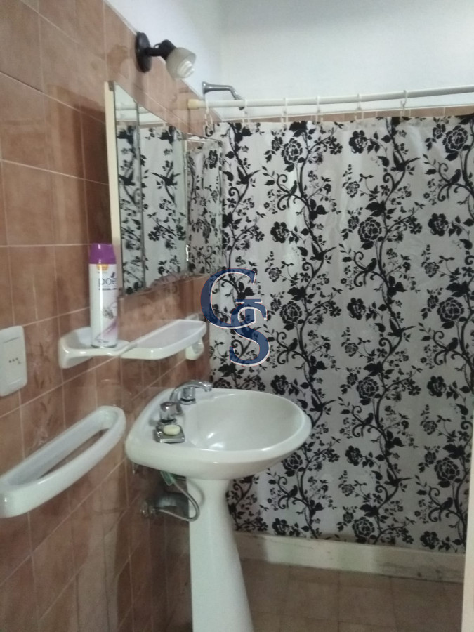 Casa ID.298276 - Excelente ubicacion. 