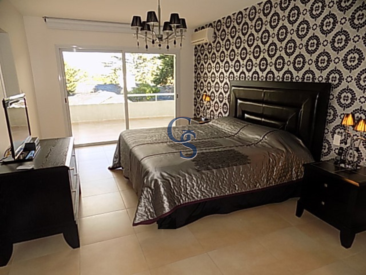 Casa ID.295178 - Casa en Mansa, 4 dormitorios *