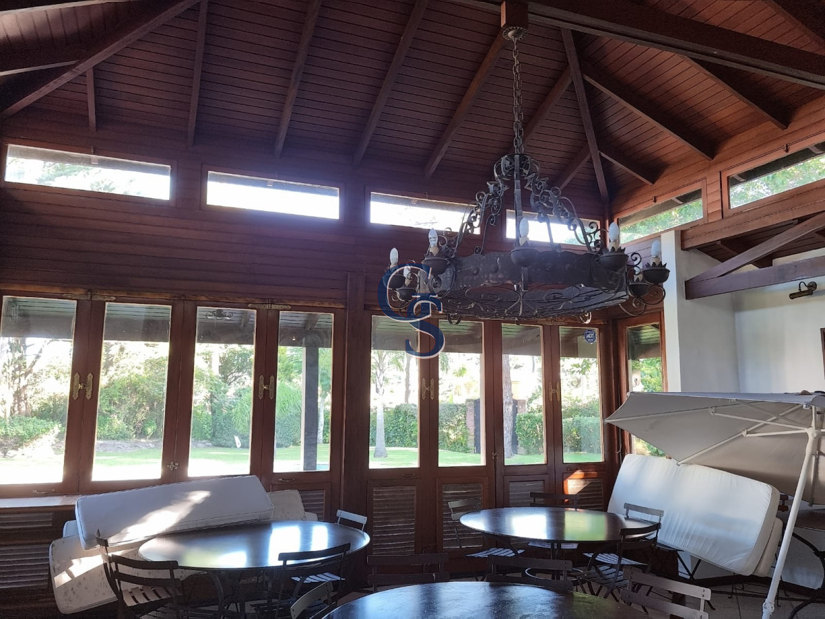 Casa ID.299100 - Chalet en el corazón de las paradas