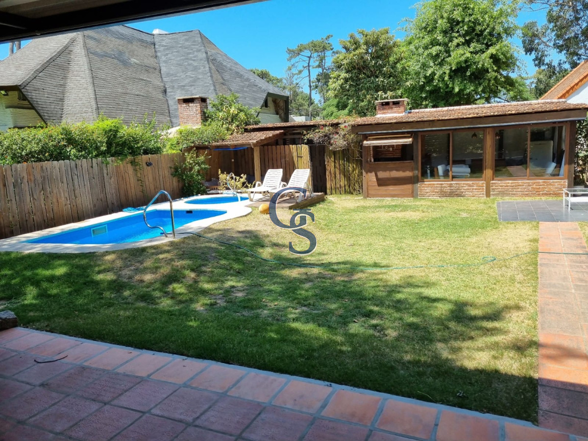 Casa ID.298846 - En zona residencial tranquila, próx. al mar. 