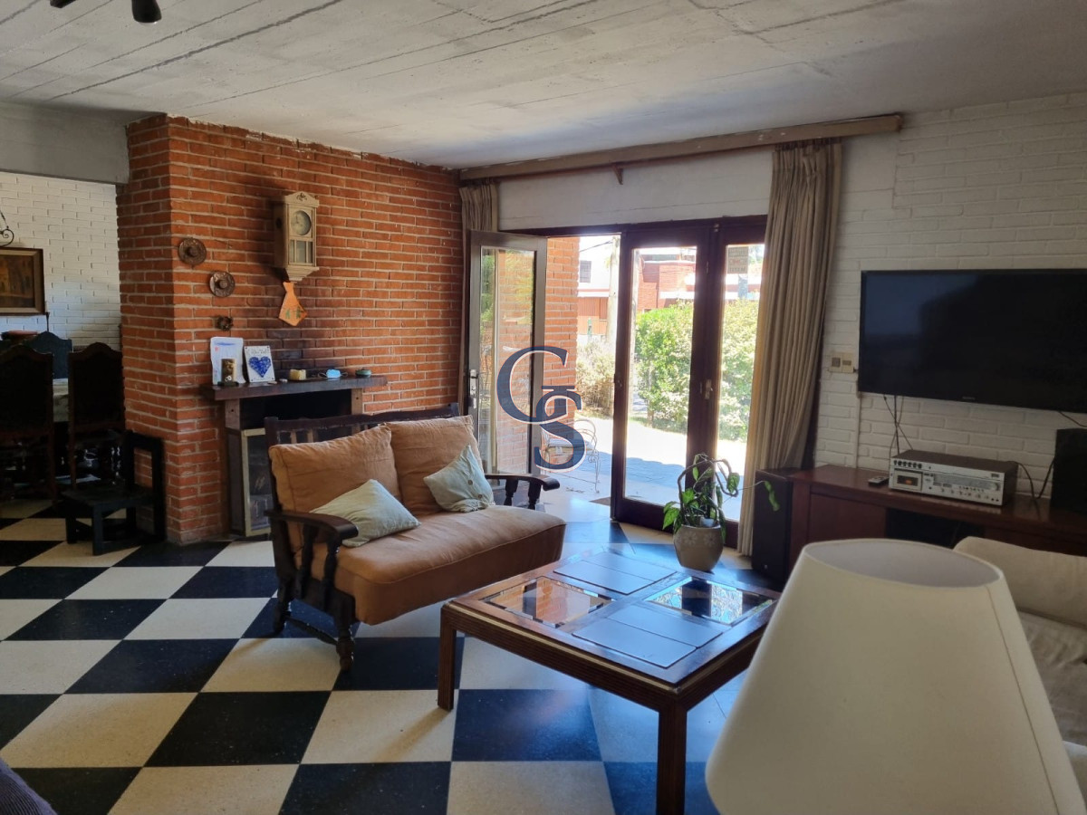Casa ID.298846 - En zona residencial tranquila, próx. al mar. 
