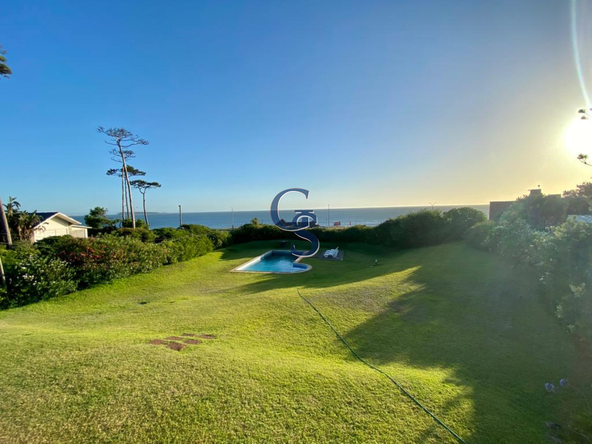 Casa ID.299426 - vista al mar desde casi todos los ambientes 
