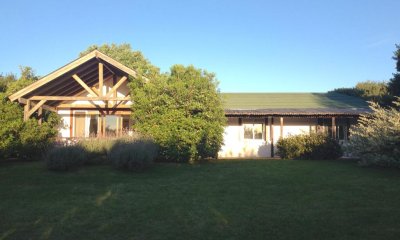 Chalet en barrio cerrado.